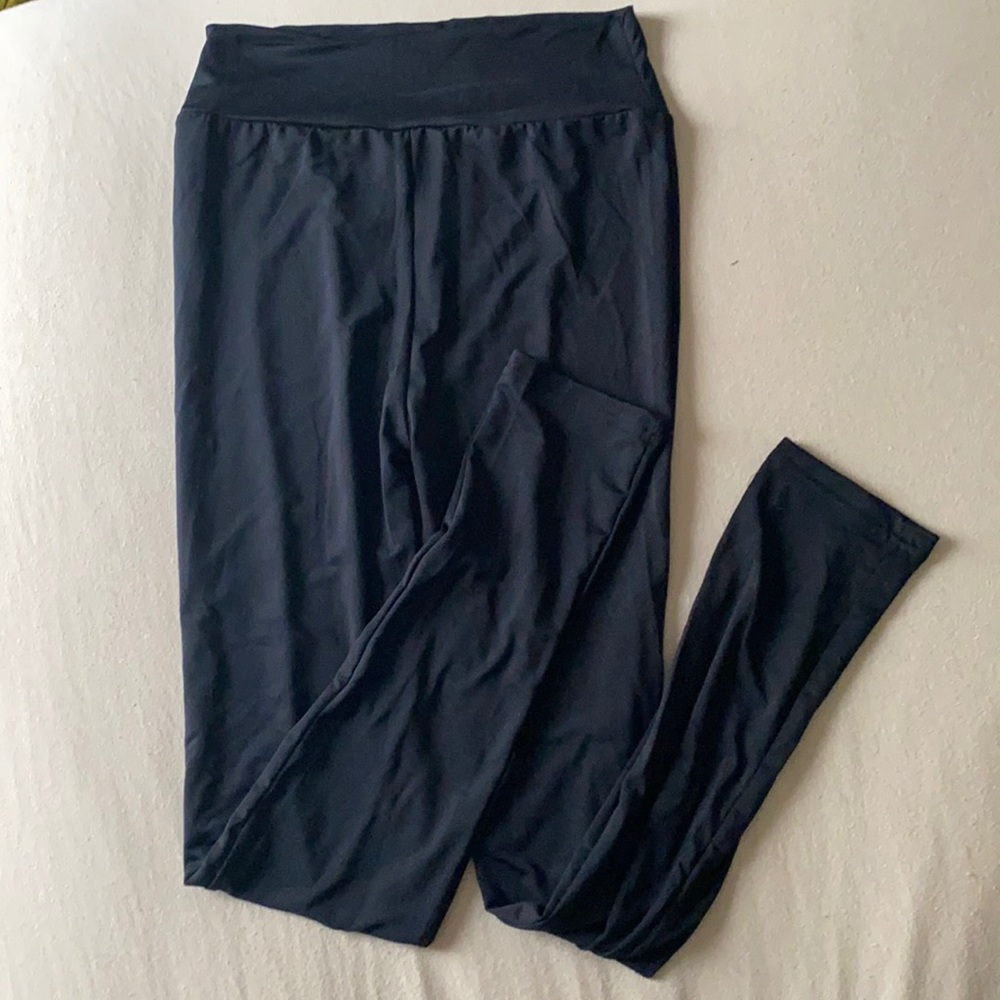 Black silk leggings